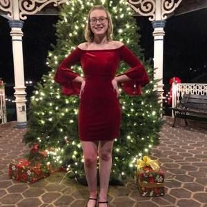 Meet your Posher, Alexandra